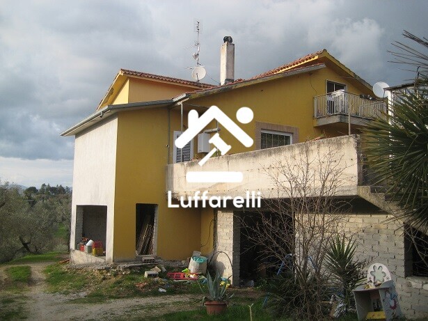 Immagine di APPARTAMENTO VIA TUFARE – TORRICE (FR)