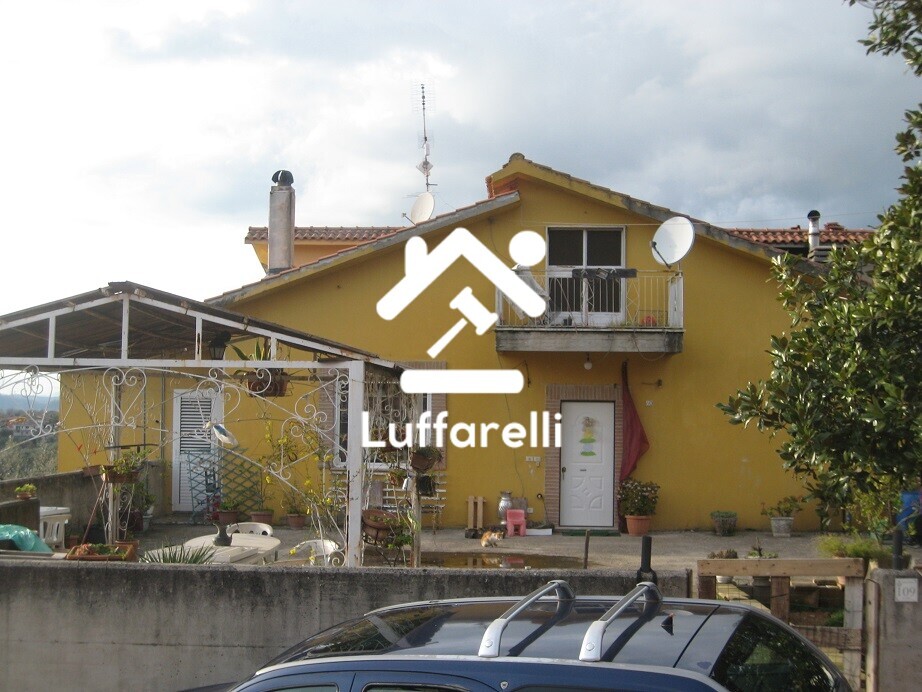 Immagine di APPARTAMENTO VIA TUFARE – TORRICE (FR)