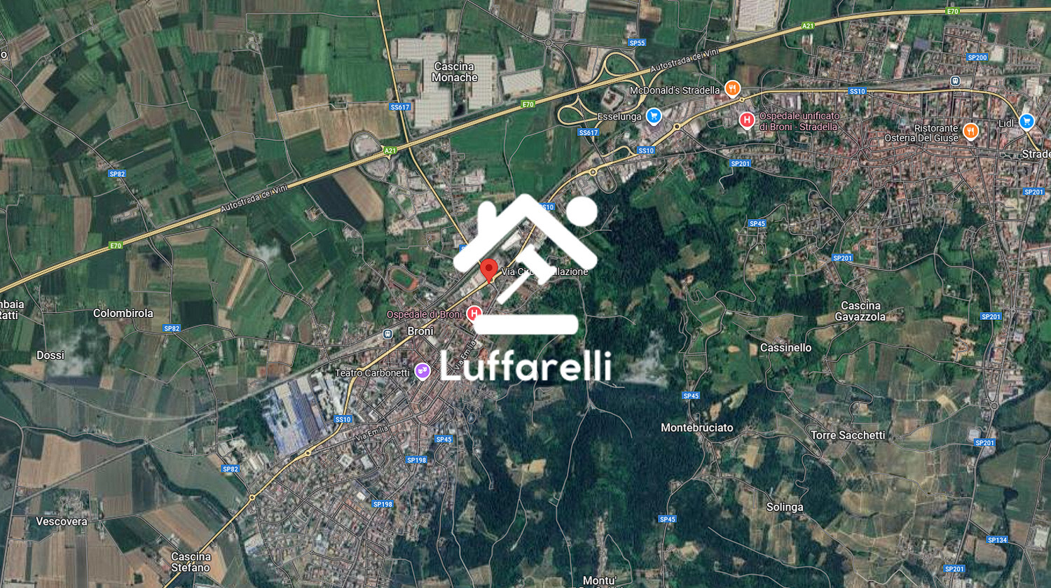 LOCALE COMMERCIALE VIA CIRCONVALLAZIONE - BRONI (BR) — foto 7