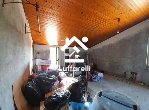 PALAZZO / EDIFICIO / CIELOTERRA VIA FORNACE SAN GIUSEPPE - SANNAZZARO DE' BURGONDI — foto 8