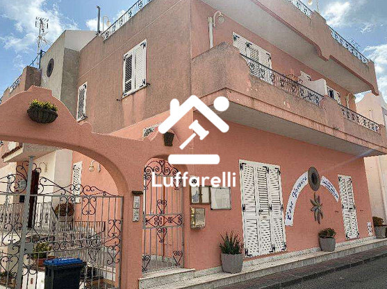 Immagine di ALBERGO VIA CESARE BATTISTI – LIPARI (ME)