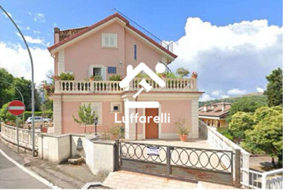 APPARTAMENTO VIA DEI VILLINI - FIUGGI (FR) — foto 2