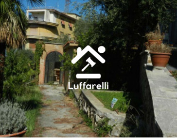 Immagine di OPIFICIO VIA DI VILLA BRASCHI – TIVOLI (RM)