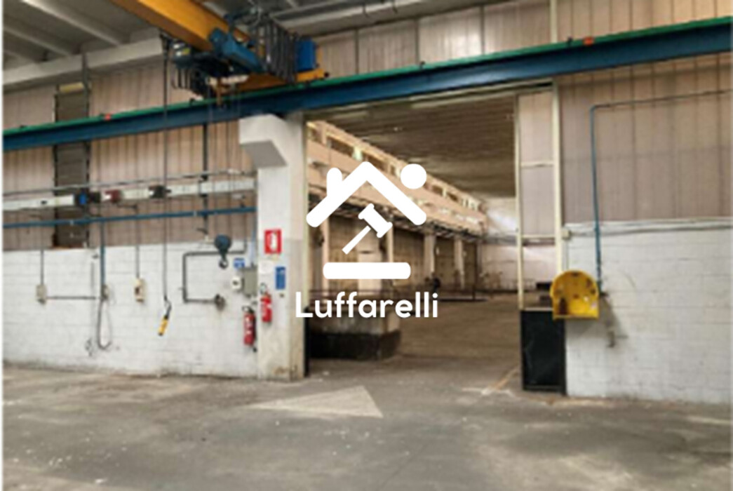 Immagine di CAPANNONE / IMMOBILI INDUSTRIALI VIA DON SATIRO STUCCHI – VALGREGHENTINO