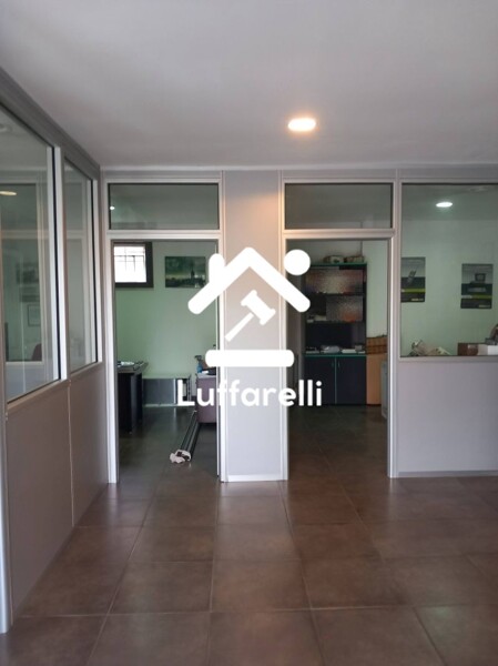 LOCALE COMMERCIALE VIA GIUSEPPE GIUNCHI - ROMA — foto 4