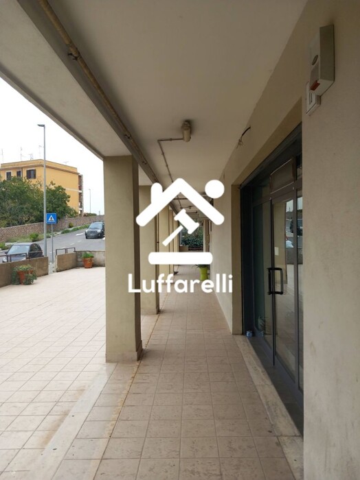 Immagine di LOCALE COMMERCIALE VIA GIUSEPPE GIUNCHI – ROMA