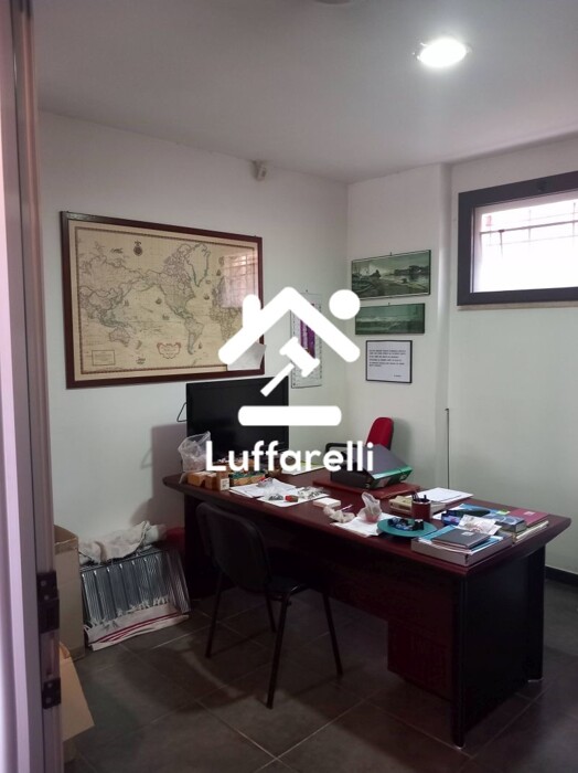 Immagine di LOCALE COMMERCIALE VIA GIUSEPPE GIUNCHI – ROMA