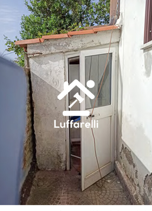 Immagine di VILLINO STRADA  PONTINA 148 KM 74 – LATINA (LT)