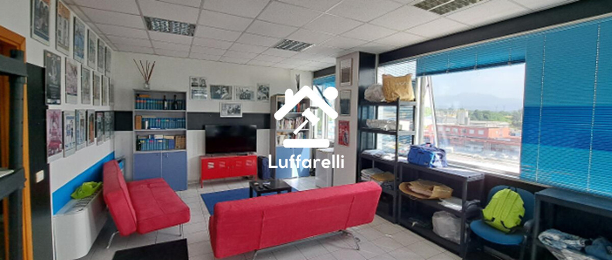 Immagine di NEGOZIO O LOCALE COMMERCIALE STRADA MOROLENSE S.N.C. – FROSINONE