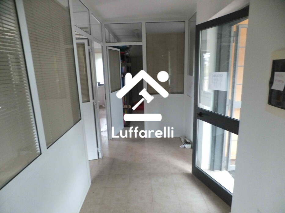 Immagine di FABBRICATO ARTIGIANALE VIA MARCANTONIO COLONNA – FIUGGI (FR)