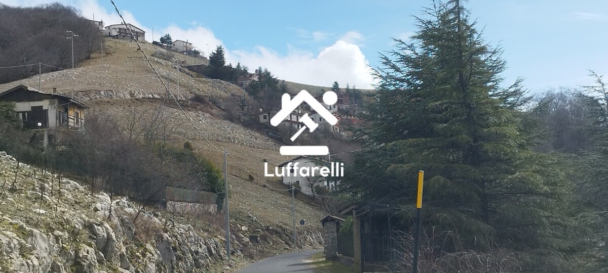 Immagine di VILLETTA VIA DEI DELTAPLANI – FROSINONE