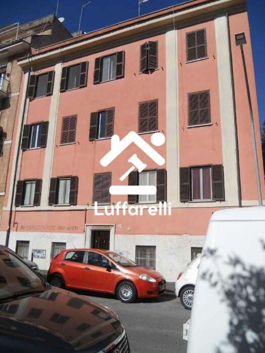 Immagine di APPARTAMENTO VIA NATALE PALLI – ROMA