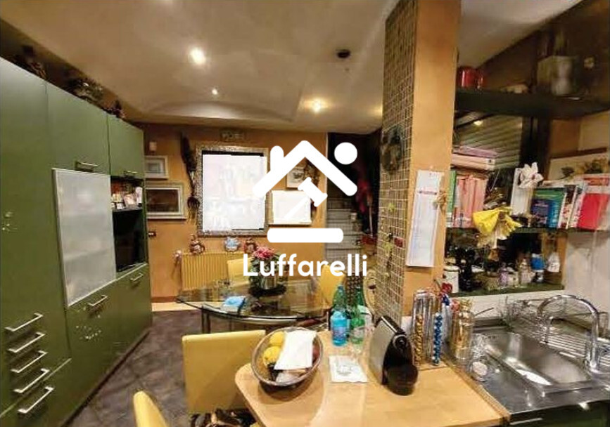 Immagine di APPARTAMENTO VIA TRIONFALE – ROMA