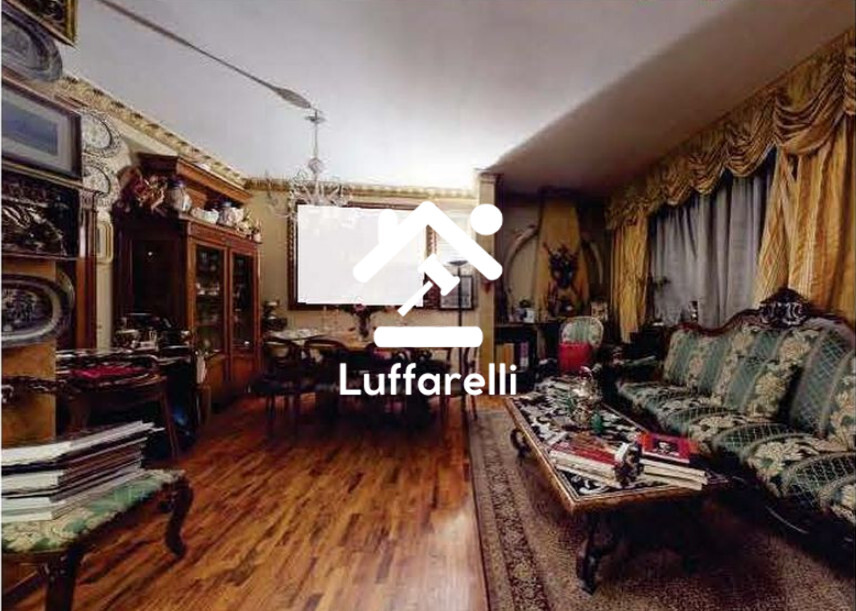 Immagine di APPARTAMENTO VIA TRIONFALE – ROMA