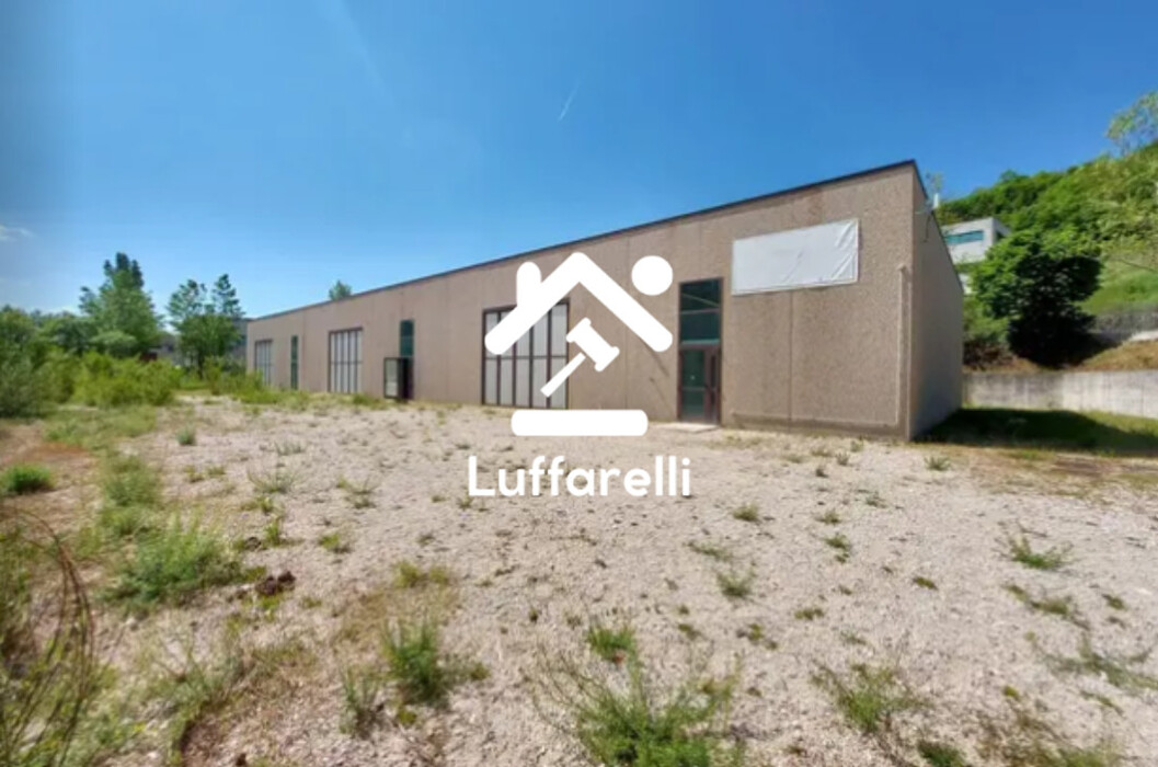 Immagine di CAPANNONE / IMMOBILI INDUSTRIALI LOCALITÀ MONTE MORO – PESCOROCCHIANO
