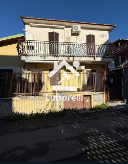 Immagine di APPARTAMENTO VIA AGOSTINO PARIS – MARINO (RM)