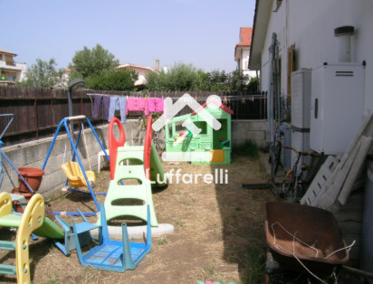 Immagine di VILLINO VIA DELLA CINCIARELLA – ARDEA (RM)