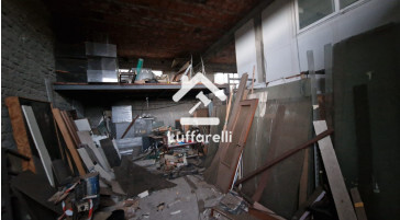 Immagine di APPARTAMENTO E LOCALE ARTIGIANALE VIA LOMBARDIA – SEZZE SCALO (LT)