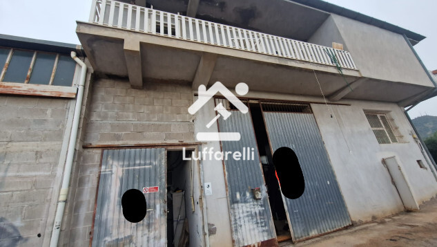 Immagine di APPARTAMENTO E LOCALE ARTIGIANALE VIA LOMBARDIA – SEZZE SCALO (LT)