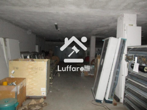 Immagine di MAGAZZINO VIA FRATELLI DI DIO – MAGENTA (MI)
