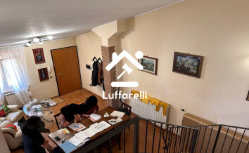 VILLINO A SCHIERA VIA ROCCE ANZINI - ISOLA SACRA (RM) — foto 8