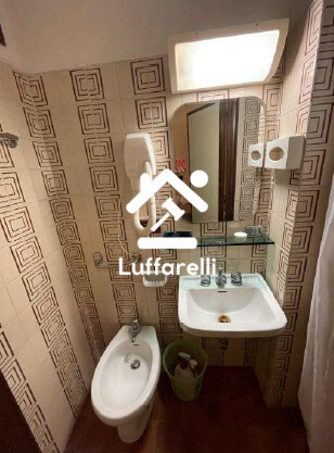 Immagine di ATTIVITÀ RICETTIVE / SCOPO COMMERCIALE VIALE G. BACCELLI – CHIANCIANO TERME