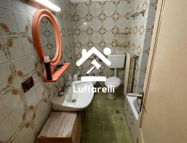 Immagine di ATTIVITÀ RICETTIVE / SCOPO COMMERCIALE VIALE G. BACCELLI – CHIANCIANO TERME