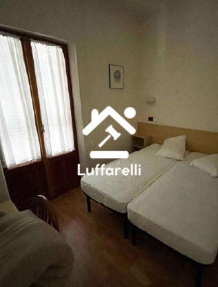 Immagine di ATTIVITÀ RICETTIVE / SCOPO COMMERCIALE VIALE G. BACCELLI – CHIANCIANO TERME