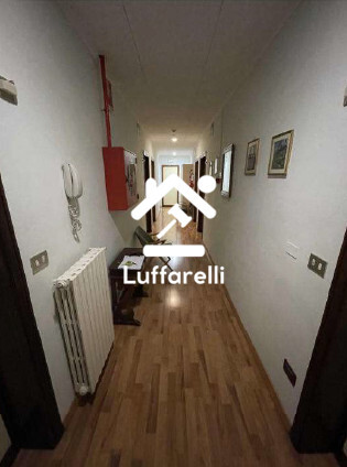 Immagine di ATTIVITÀ RICETTIVE / SCOPO COMMERCIALE VIALE G. BACCELLI – CHIANCIANO TERME