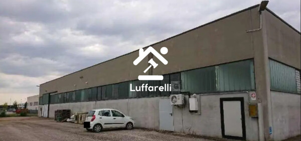 PORZIONE DI CAPANNONE ARTIGIANALE VIA MAESTRI DEL LAVORO - LEGNANO (VR) — foto 3