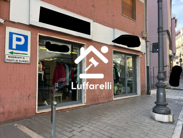 Immagine di NEGOZIO O LOCALE COMMERCIALE CORSO G. GARIBALDI – POTENZA