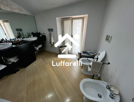 Immagine di APPARTAMENTO VIA CAVOUR – LA MADDALENA (SS)