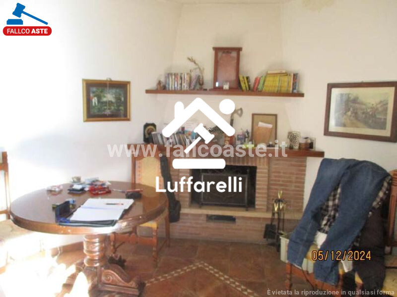 Immagine di APPARTAMENTO VIA DEL CARBONIO – ROMA