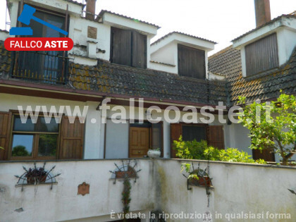 Immagine di PORZIONE VILLA QUADRIFAMILIARE VIA CASTEL DE CEVERI – FORMELLO (RM)