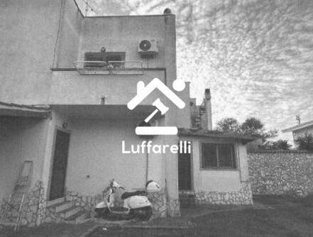 Immagine di VILLINO VIALE NUOVA CALIFORNIA – ARDEA (RM)