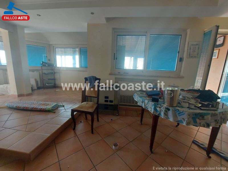 Immagine di APPARTAMENTO VIA GIUSEPPE CERBARA – ROMA