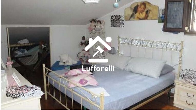 Immagine di APPARTAMENTO VIA CAIOLO – ROMA