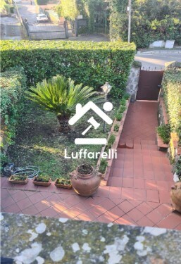 Immagine di VILLA VIA VALLE DELLA NOCE – GROTTAFERRATA (RM)