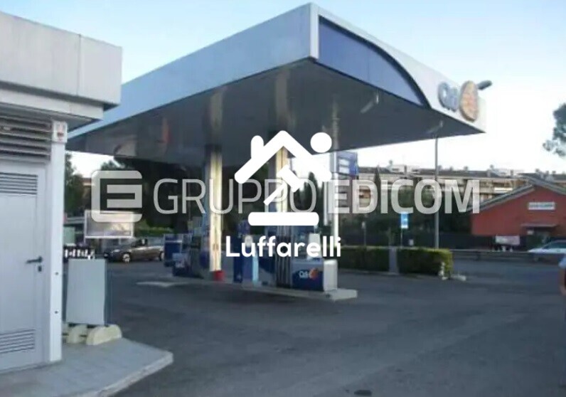 Immagine di NEGOZIO O LOCALE COMMERCIALE VIA TUSCOLANA – ROMA