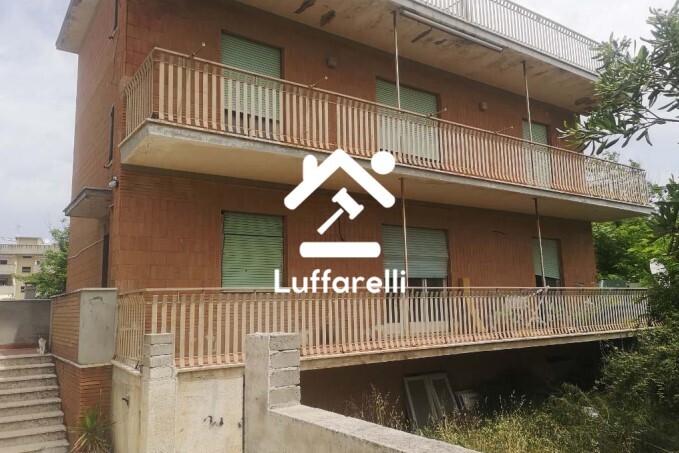 Immagine di APPARTAMENTO LUNGOMARE DEGLI ARDEATINI – ARDEA