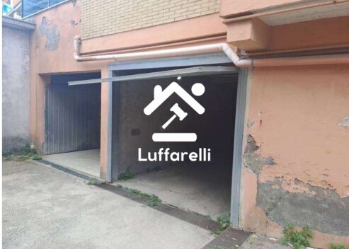 Immagine di POSTO AUTO VIA MONVISO – NETTUNO