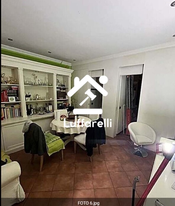 Immagine di NEGOZI VIA ACHEMENIDE – ROMA