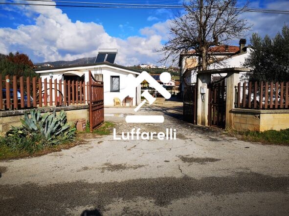 LOCALE COMMERCIALE VIA COSTANTINO CAMINATA - FERENTINO — foto 3