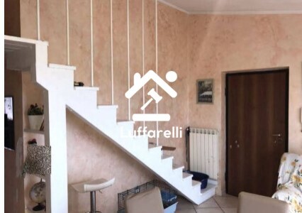 APPARTAMENTO VIA FRANCOLISE - ROMA — foto 2