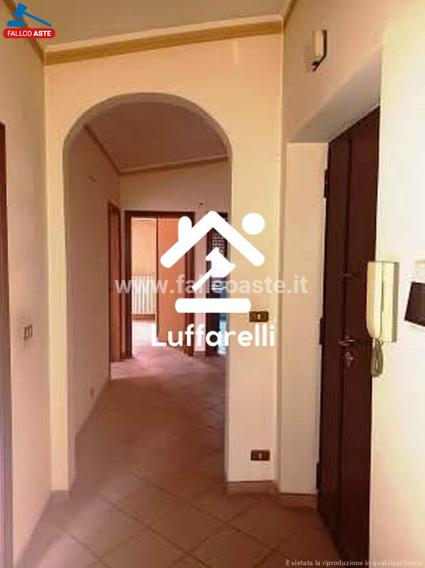 Immagine di APPARTAMENTO VIA CASATENOVO – ROMA