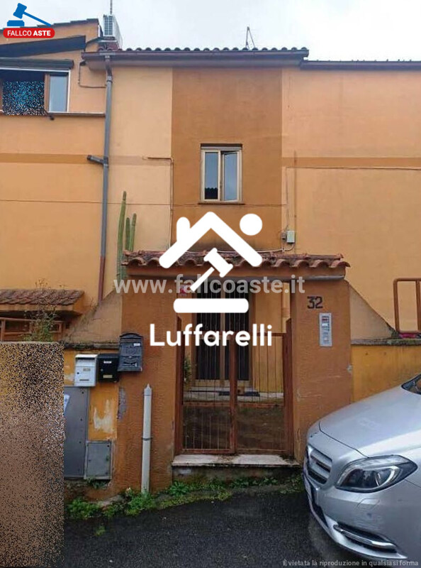 Immagine di APPARTAMENTO VIA CASATENOVO – ROMA