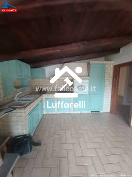 Immagine di APPARTAMENTO VIA CASATENOVO – ROMA