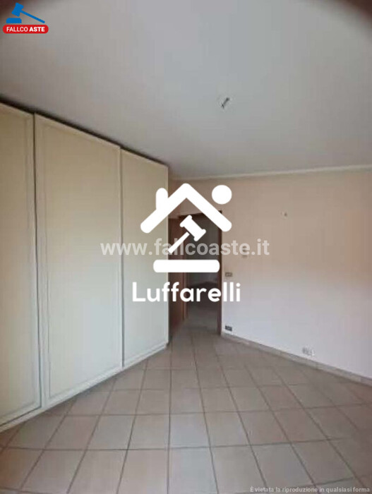 Immagine di APPARTAMENTO VIA CASATENOVO – ROMA