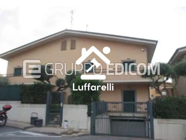 Immagine di CASA / VILLA VIA DEL FOSSO DI SANT’ANDREA – ROMA