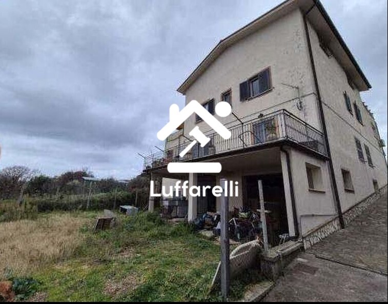 Immagine di APPARTAMENTO VIA COLLE CAROSO – PALESTRINA